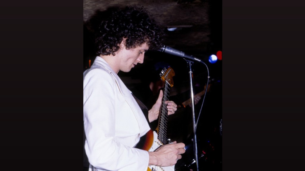 Eagles guitarist steps down following diagnosis of&nbsp;Parkinson’s