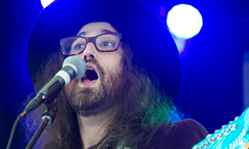 Sean Ono Lennon praises Kendrick Lamar Super Bowl Halftime&nbsp;performance