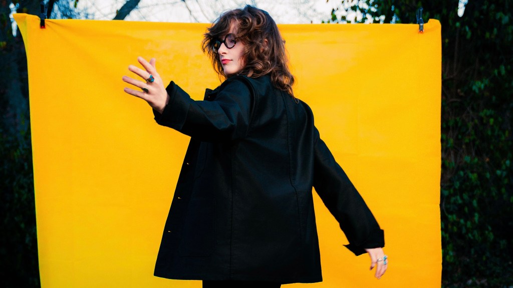 S.G. Goodman Grapples with Time with New Single, ‘Snapping&nbsp;Turtle’