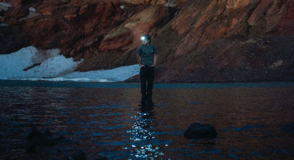 Max McNown fleshes out ‘Night Diving’ LP with new Deluxe&nbsp;Edition